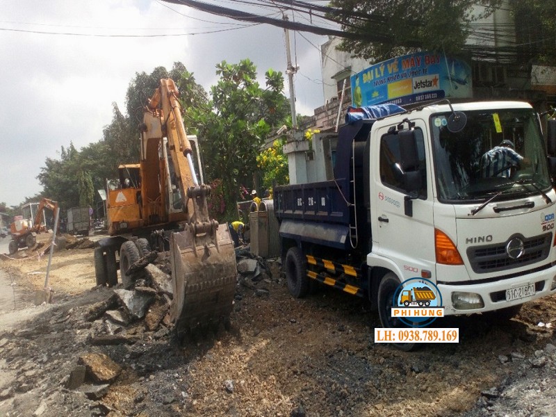 Mách Bạn Dịch Vụ Hốt Chở Xà Bần Quận 7 Uy Tín – Giá Rẻ, Có Xe Tải Nhanh Chóng – VẬN TẢI PHI HÙNG