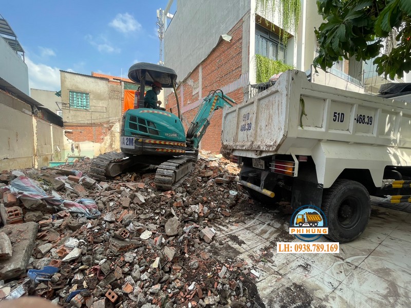 Nhân công bốc xếp xà bần Quận 6 khỏe mạnh, nhiệt tình, làm việc nhanh gọn. Vận Chuyển Xà Bần Uy Tín Quận 6 TP.HCM