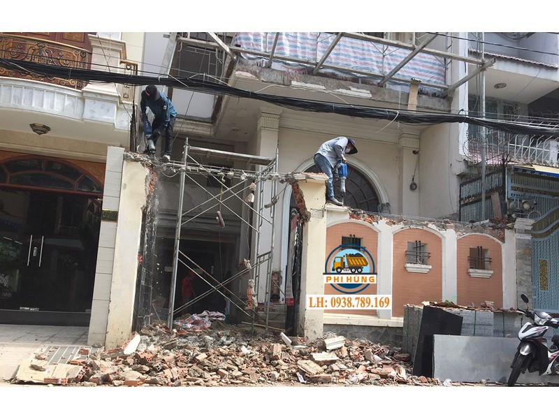 Dịch Vụ Tháo Dỡ Nhà Cũ Quận 3 – Nhanh, Gọn, Có Xe Chở Phế Thải Trọn Gói | VẬN TẢI PHI HÙNG